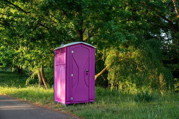 Best Portable restroom trailer rental  in Citronelle, AL